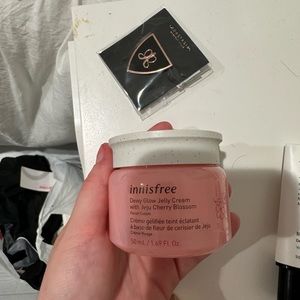 innisfree dewy moisturizer